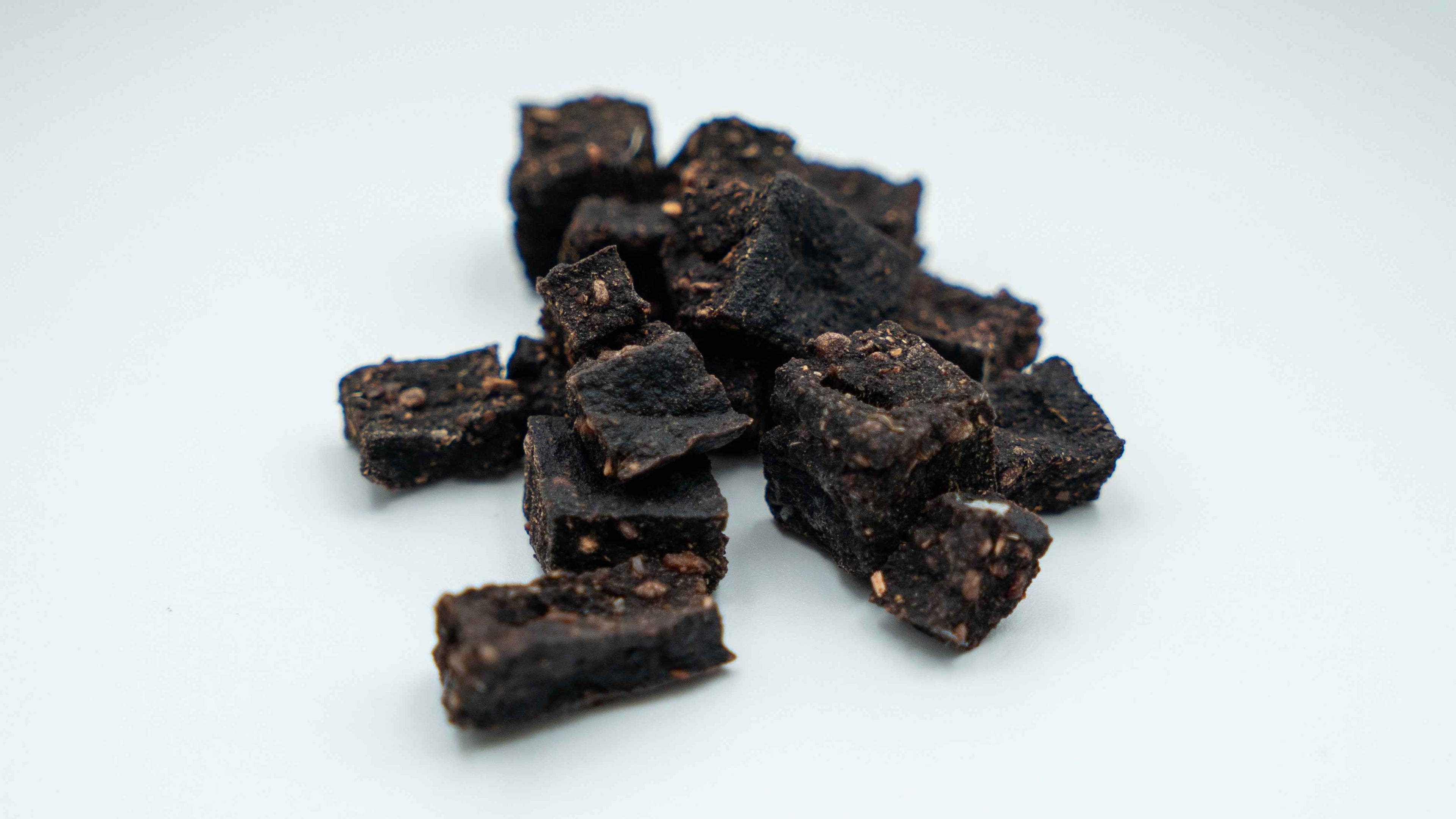 Astaxanthin-Boosted Shrimp Biltong (50g Tub) - Simply Aquatic